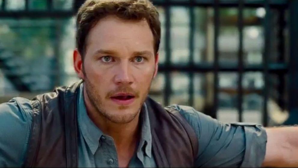 New Jurassic World Trailer Features Dinosaur Causing Chaos Abc News