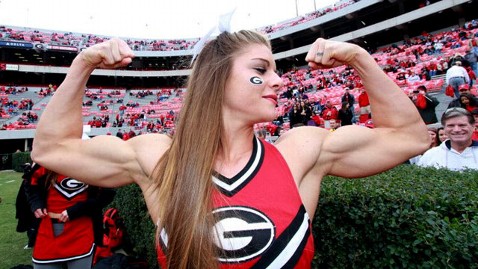 ht anna watson dm 120201 wblog Weightlifting Cheerleader Says No to $75K Modeling Contract