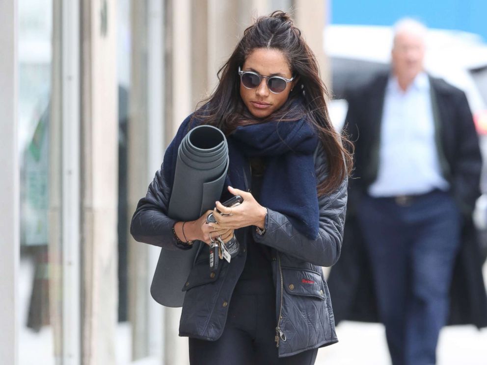PHOTO: Meghan Markle spotted going to yoga in Toronto, Canada, Dec. 4, 2017.