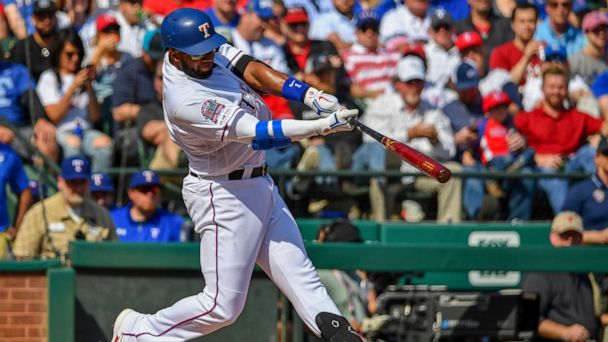 Texas Rangers Elvis Andrus Walked Up To Baby Shark For His Son To