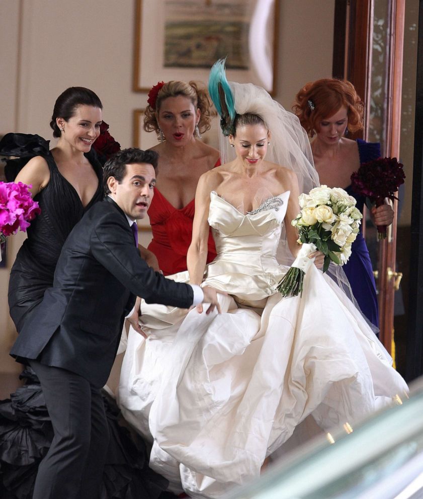 PHOTO: Mario Cantone, Kristin Davis, Kim Cattrall, Sarah Jessica Parker and Cynthia Nixon on the set of "Sex and the City: The Movie" on Oct. 2, 2007 in New York City.