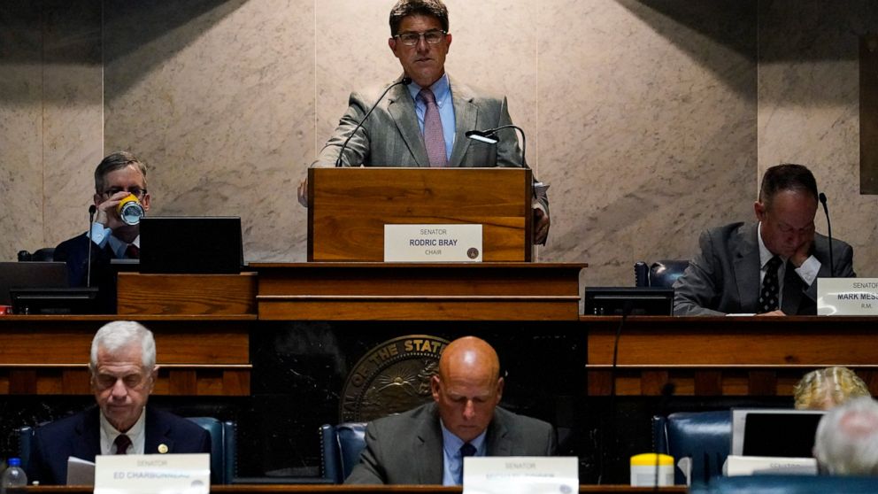 Indiana Republicans keep struggling over abortion ban
