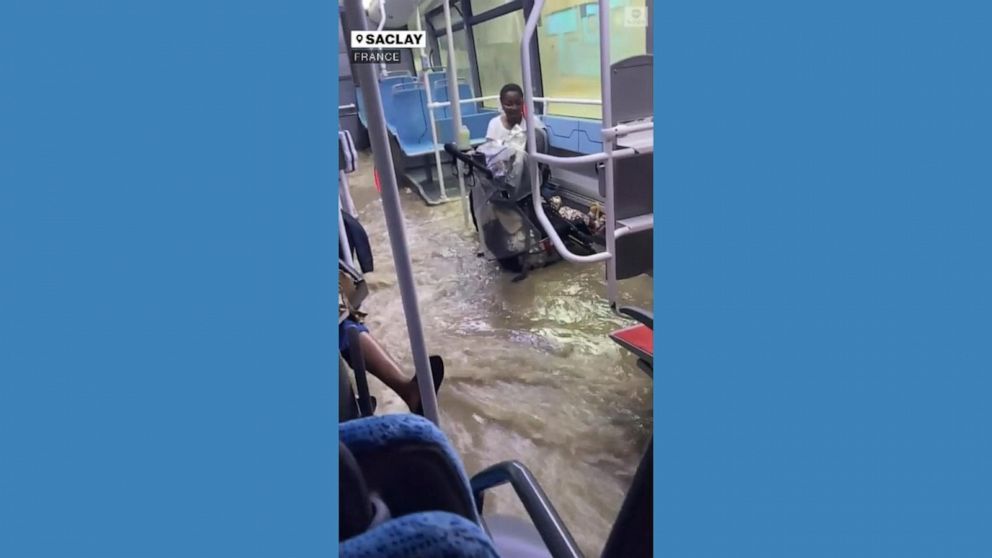 Floodwater Inundates Bus Near Paris Gma