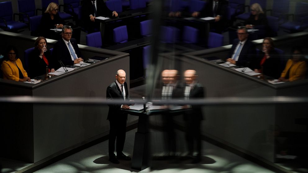 EU leaders divided on gas price cap at energy crisis summit