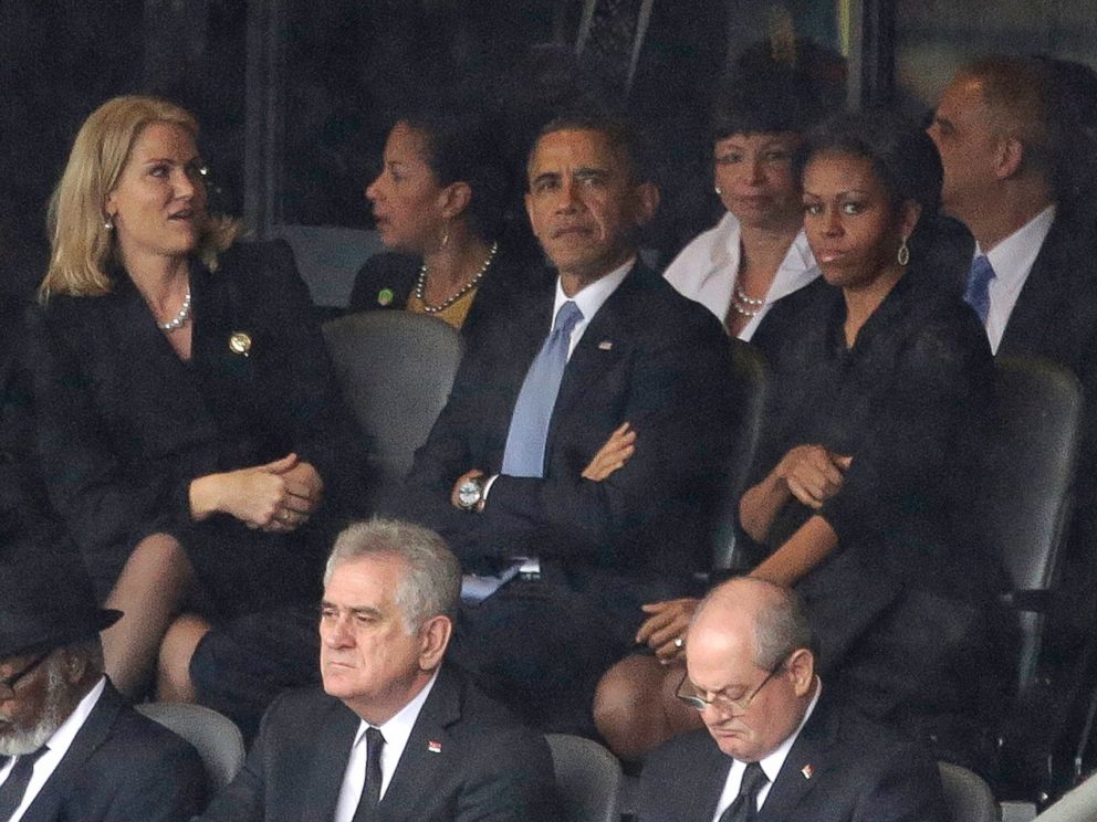 President Obama Poses For Selfie At Nelson Mandela S Memorial Service