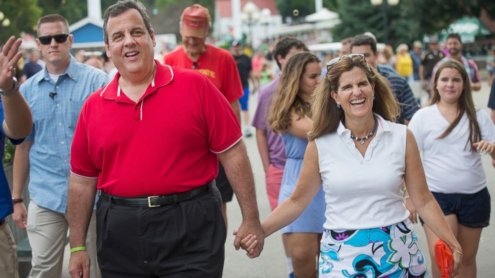 Chris Christie with Wife Mary Pat Foster 