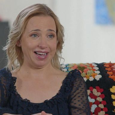 VIDEO: 'Roseanne' star on the first time she met co-star Laurie Metcalf