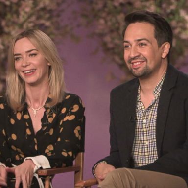 VIDEO: 'Mary Poppins Returns' star Emily Blunt shares hilarious on-set moment