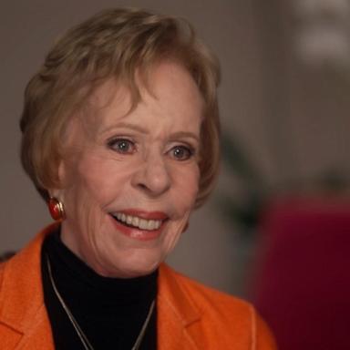 VIDEO: Carol Burnett surprised with message from Meryl Streep about working together 