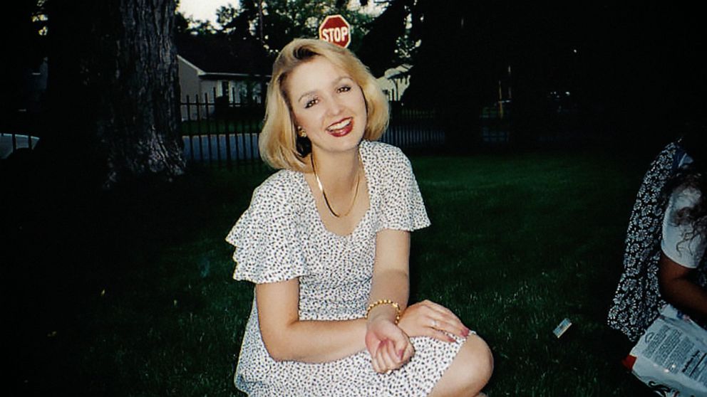 PHOTO: Local television anchor Jodi Huisentruit disappeared from Mason City, Iowa, in 1995. 