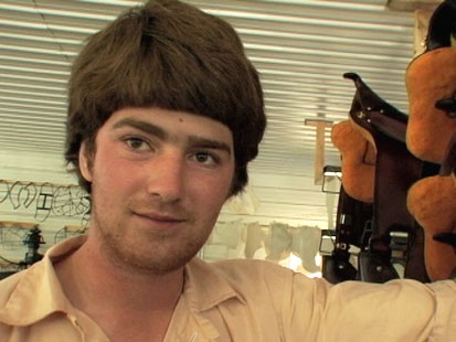 VIDEO: Harley, 21, explains decision to return to Amish: "Life without family sucks."