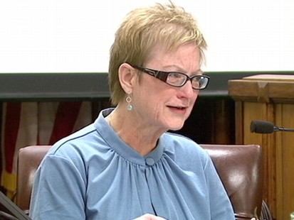 VIDEO: Linda Dullin, mom of Kari Baker, gives emotional statement in court.