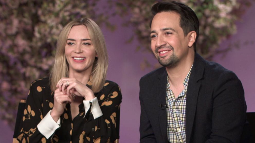 PHOTO: Emily Blunt and Lin Manuel Miranda discuss playing Mary Poppins and Jack in "Mary Poppins Returns."