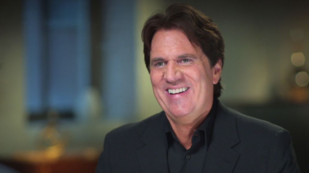 PHOTO: Director Rob Marshall discusses his new film "Mary Poppins Returns."