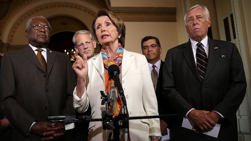 PHOTO: House Minority Leader Rep. Nancy Pelosi (D-Calif.) (3rd L) speaks as party leaders listen during a news conference after a House Democratic leadership meeting September 30, 2013 on Capitol Hill in Washington, D.C.  