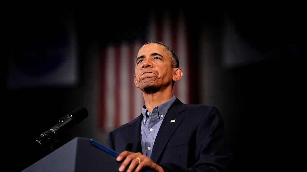 PHOTO: US President Barack Obama speaks on education at University of Buffalo, the State University of New York, on August 22, 2013 in Buffalo, New York.
