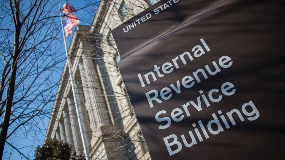 PHOTO: The Internal Revenue Service (IRS) building is viewed in Washington, DC, February 19, 2014.