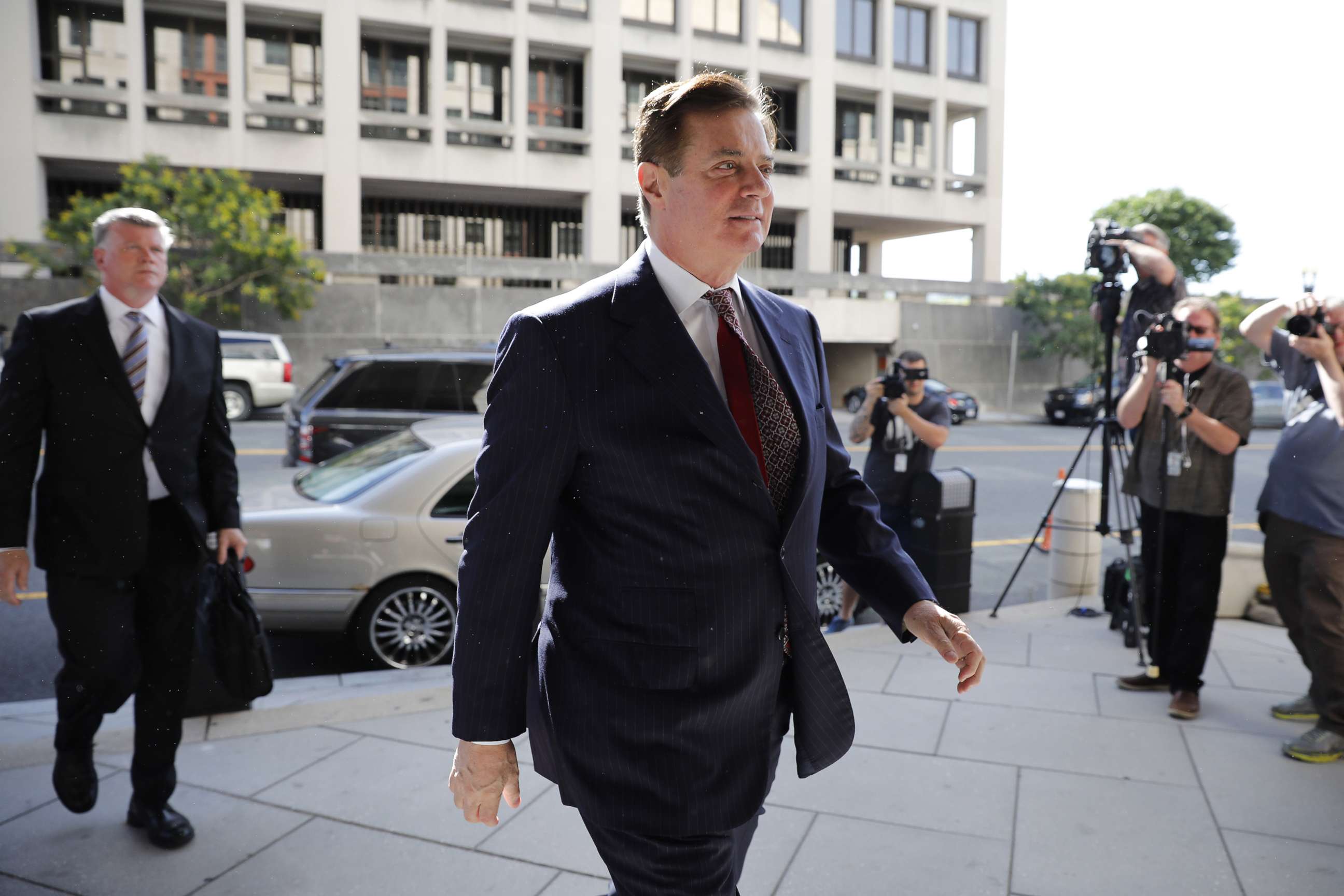 PHOTO: Paul Manafort, former campaign manager for Donald Trump, arrives at federal court in Washington, June 15, 2018.