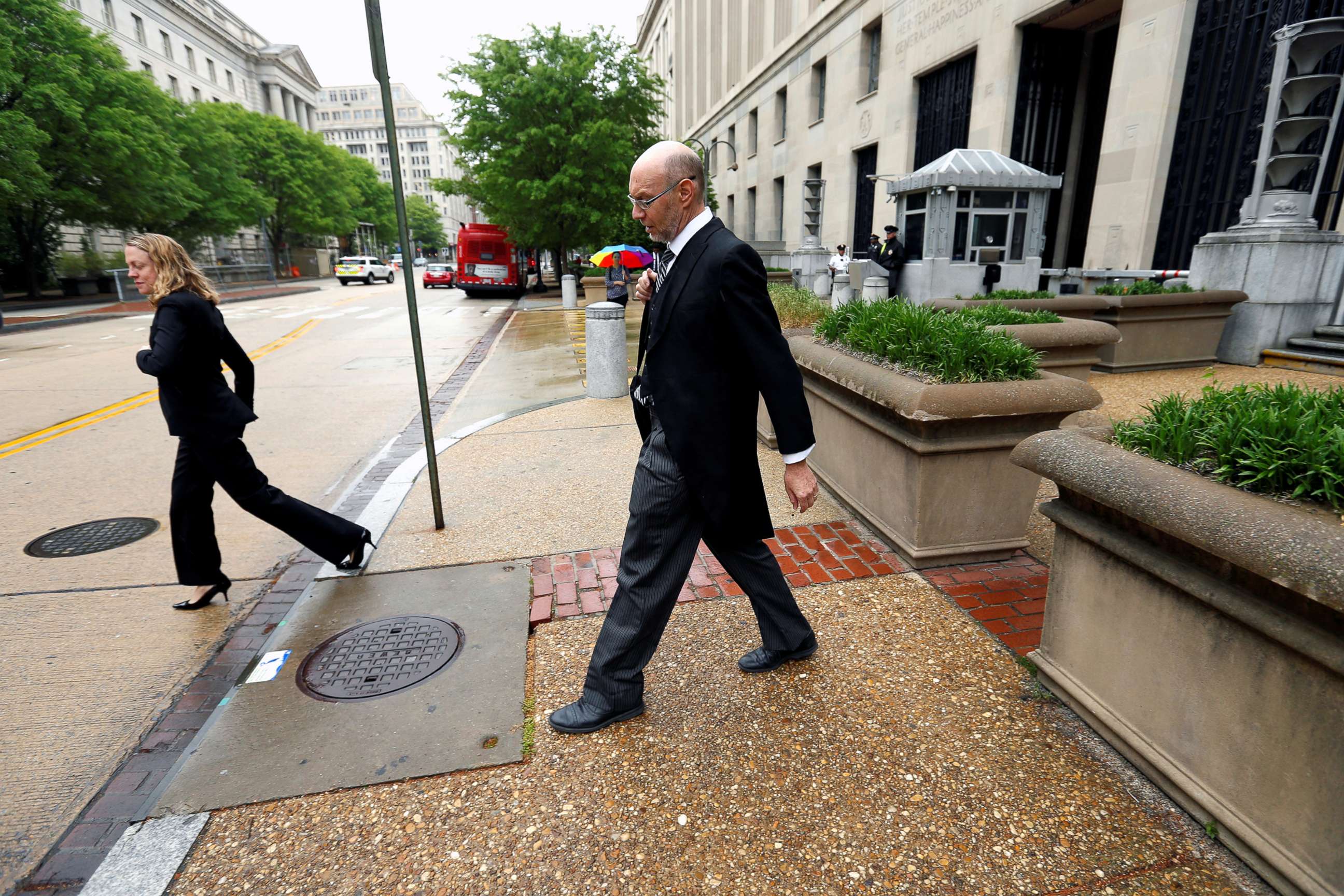 PHOTO: U.S. Deputy Solicitor General Michael Dreeben departs the U.S. Justice Department in traditional morning coat on his way to argue his one-hundredth case before the U.S. Supreme Court in Washington, D.C., April 27, 2016.