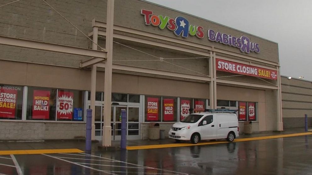 VIDEO: The toy retailer is now advertising half-off deals as it plans to sell or close 800 of its U.S. stores.