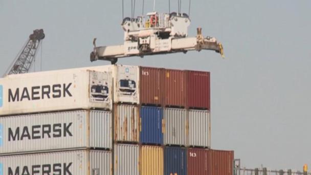 Appeals court delays ruling that blocked Trump's tariffs
