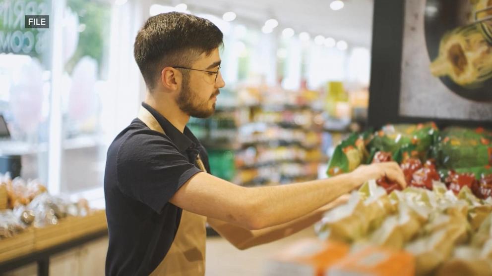 VIDEO: Teen summer job listings hit historic lows