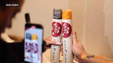 VIDEO: Viral sushi spot turning heads with creative eating style