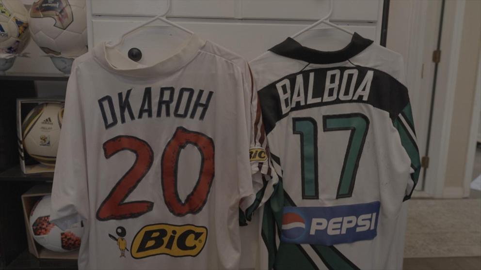 VIDEO: World Cup fuels vintage soccer jersey collection frenzy 