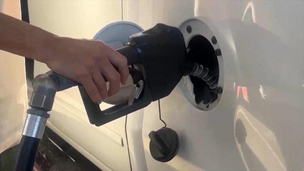 VIDEO: Consumers could see 7th week of declining gas prices, analyst says