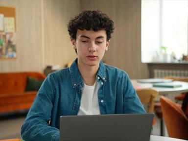 WATCH:  Teens struggle to find summer jobs