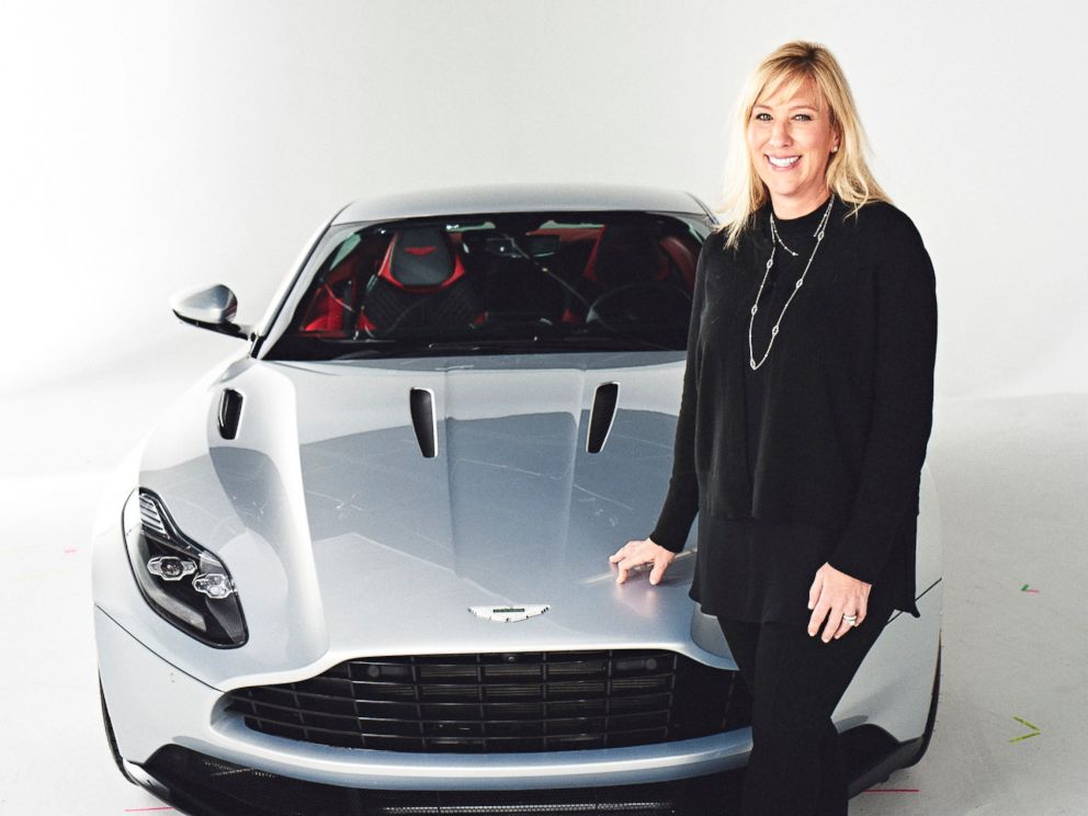 Uundgåelig hvordan man bruger Etablering A woman in the driver's seat: Aston Martin's 1st female president has a  message for young girls - ABC News