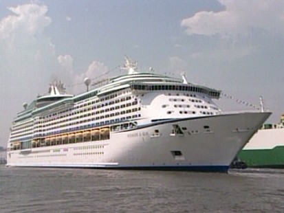 VIDEO: Criticism follows as Royal Caribbean ship docks on the quake-ravaged island of Haiti.