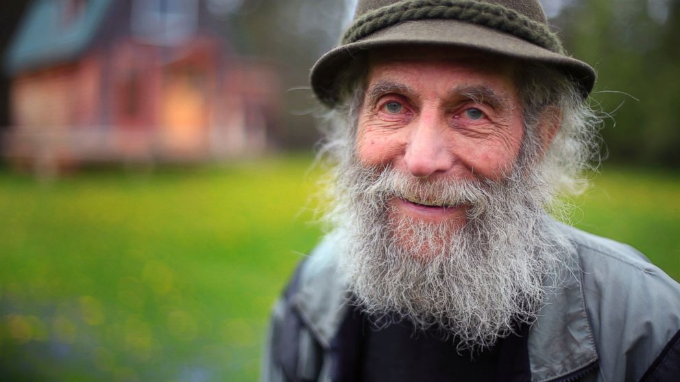 The Unlikely Story of How Burt's Bees Founder Started Company with a  Hitchhiker - ABC News