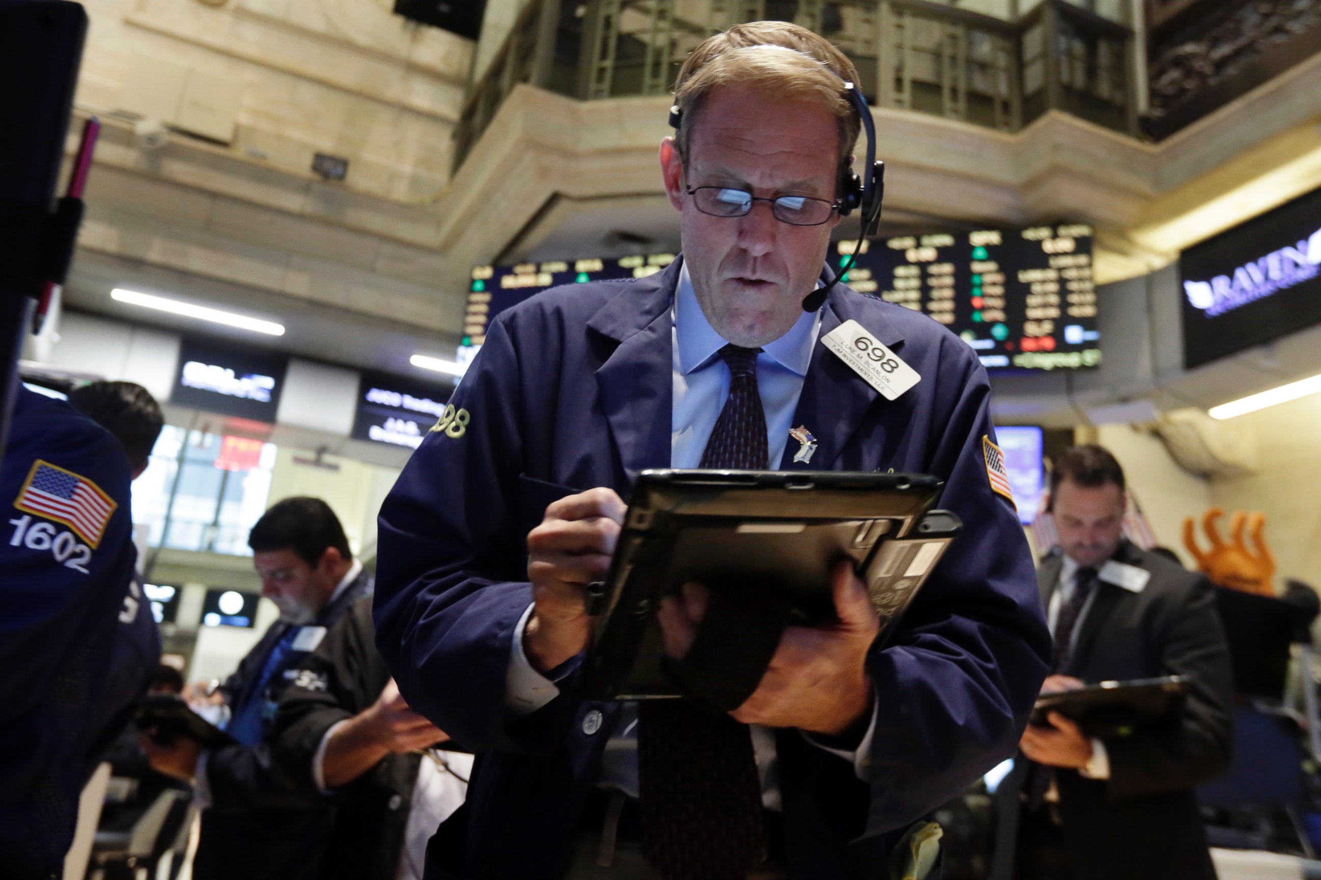 PHOTO:Trader Luke Scanlon works on the floor of the New York Stock Exchange, Sept. 2, 2015. 