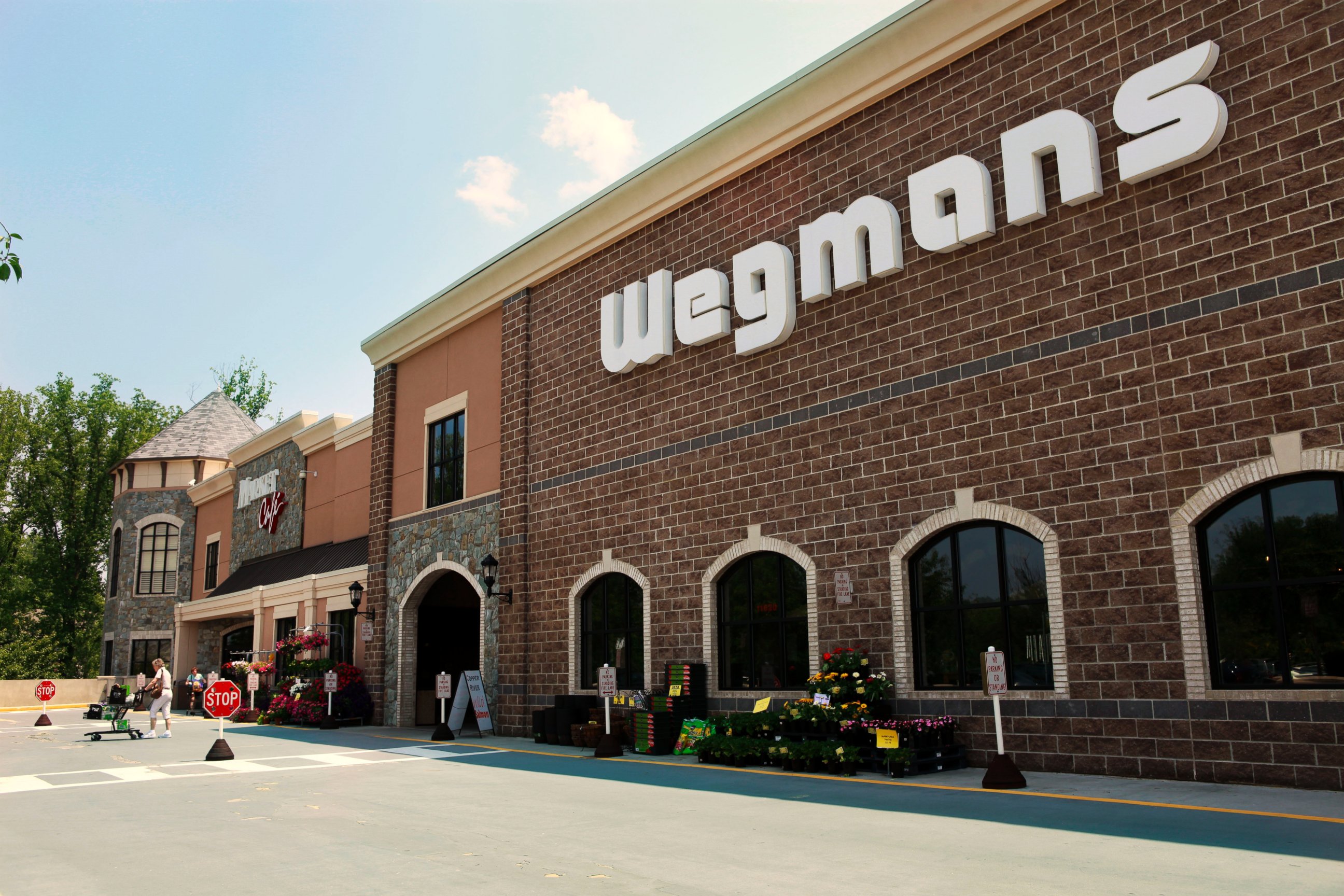 PHOTO: A Wegmans grocery store is pictured in Fairfax, Va. on May 27, 2010.