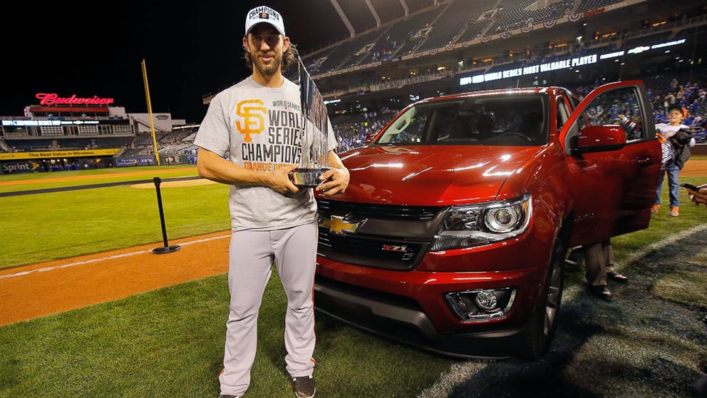 Madison Bumgarner Talks About the Awkward Chevy Guy, Missing Truck - ABC  News