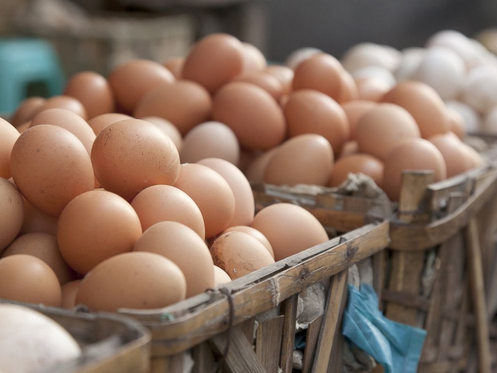PHOTO: How many calories in an egg?