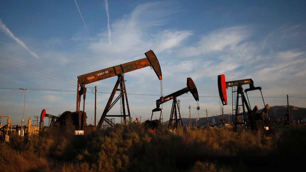PHOTO: Pump jacks and wells are seen in an oil field on the Monterey Shale formation where gas and oil extraction using hydraulic fracturing, or fracking, is on the verge of a boom, March 23, 2014, near McKittrick, Calif.