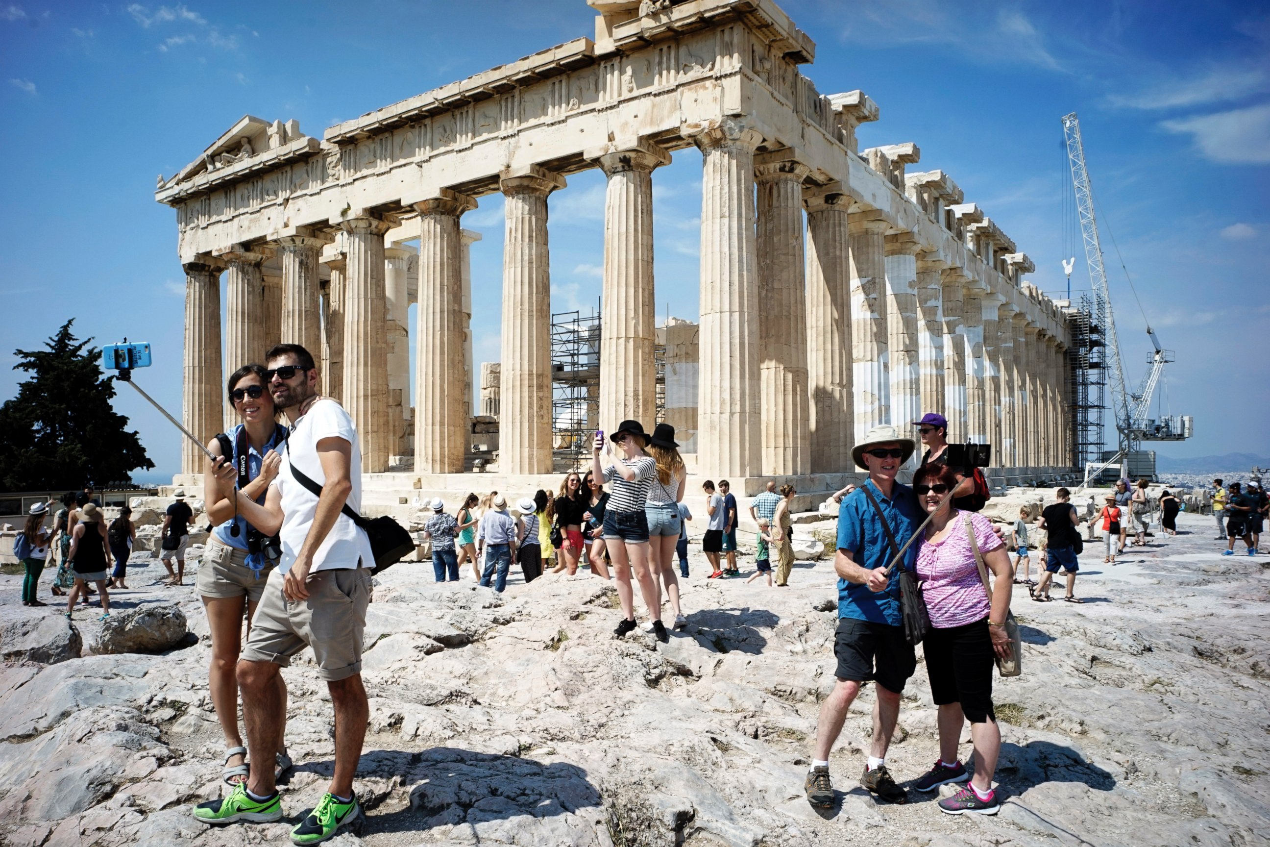 PHOTO: Tourists visit the Parthenon on June 30, 2015 in Athens, Greece.
