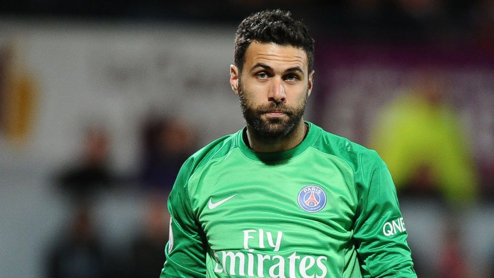 Italy's Second-String Goalkeeper Salvatore Sirigu Takes ...