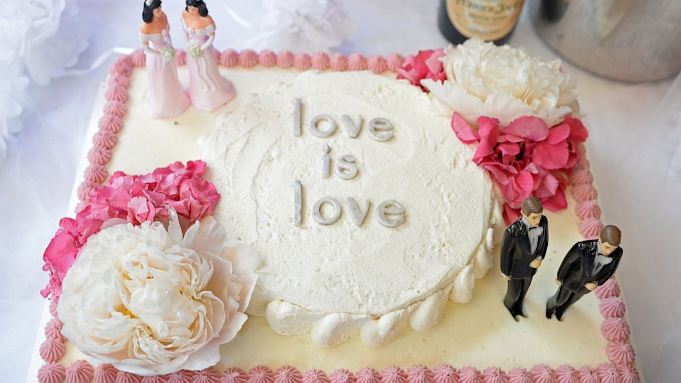PHOTO: wedding cake, same sex, doma