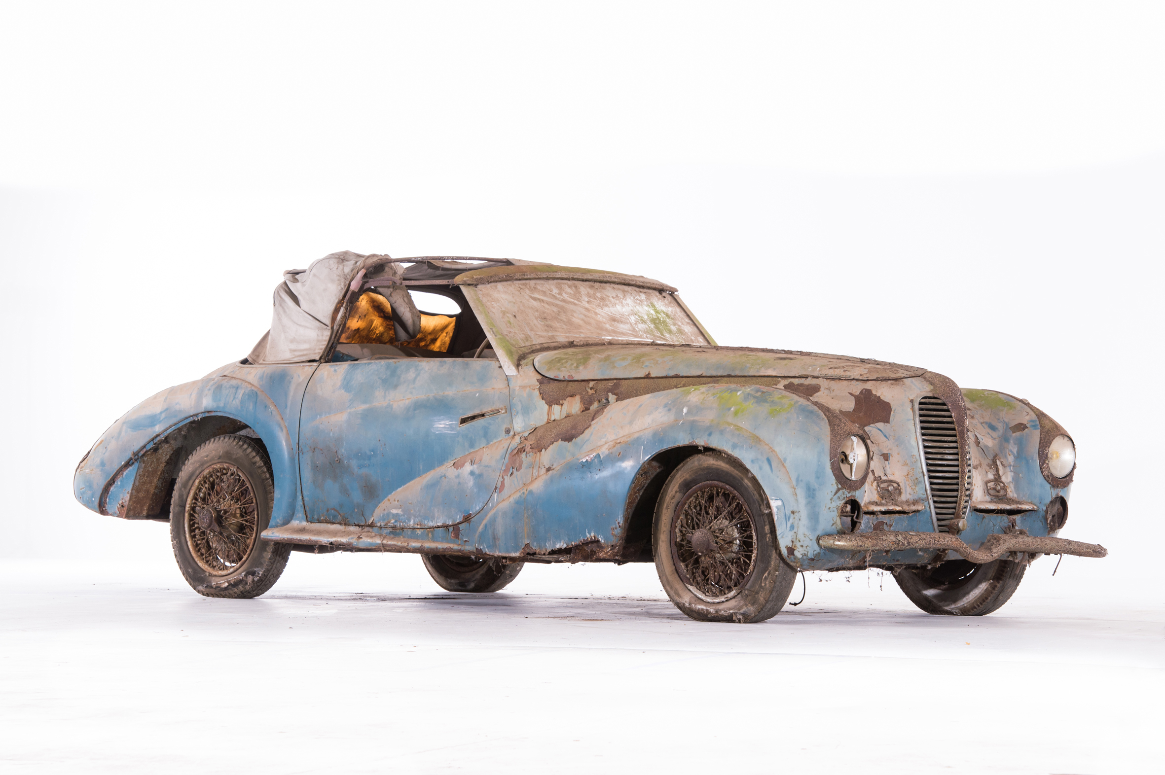 Rare Cars Discovered in French Barn to Be Auctioned Photos | Image #91