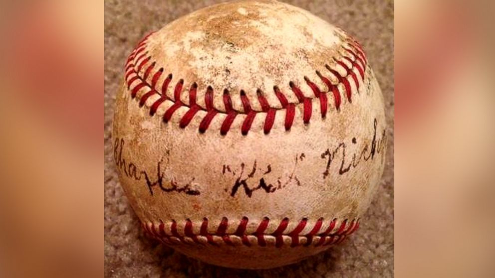 PHOTO: Charles Kid Nichols Single Signed Auto Baseball Ball - PSA/DNA Certified - Autographed Baseballs.