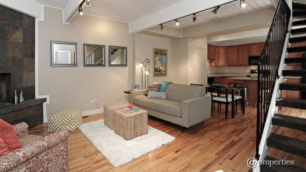 PHOTO: Three bedrooms for $499,000 on N. Mohawk Street in Chicago, Illinois.