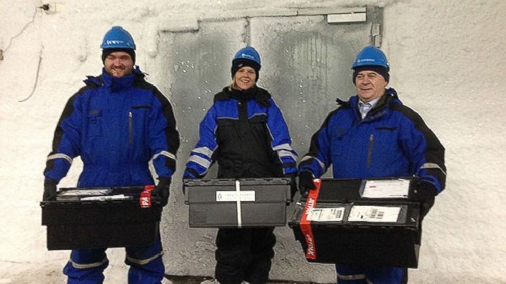 PHOTO: The Norwegian Minister of Agriculture and Food, Sylvi Listhaug together with her colleagues