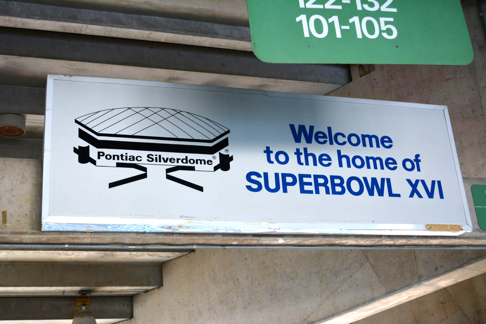 PHOTO: A sign inside the Silverdome in Pontiac, Mich.