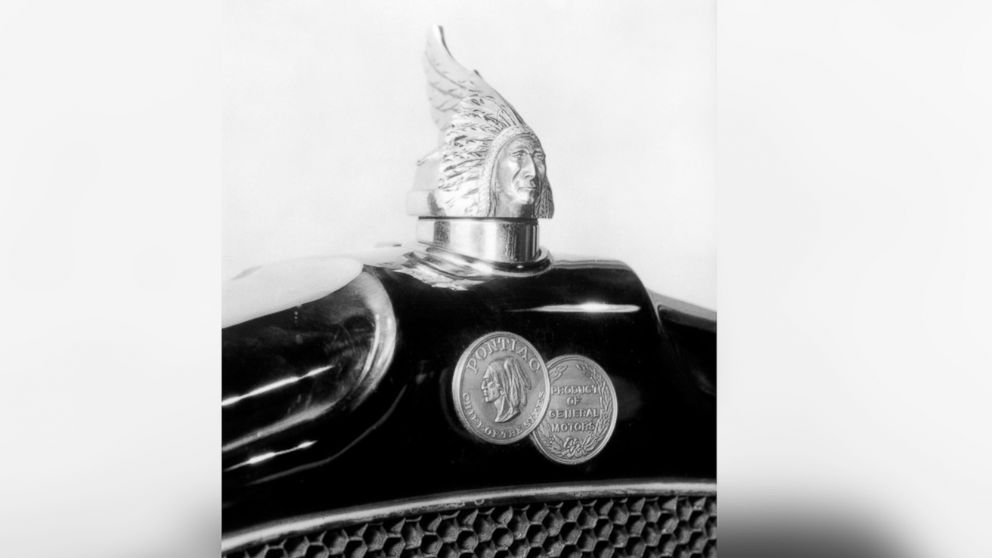 PHOTO: Pontiac’s arrowhead logo replaced the “Indian Head” design in 1958.