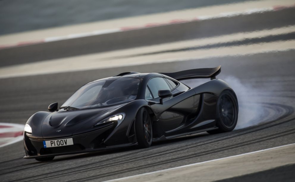 PHOTO: A McLaren P1.