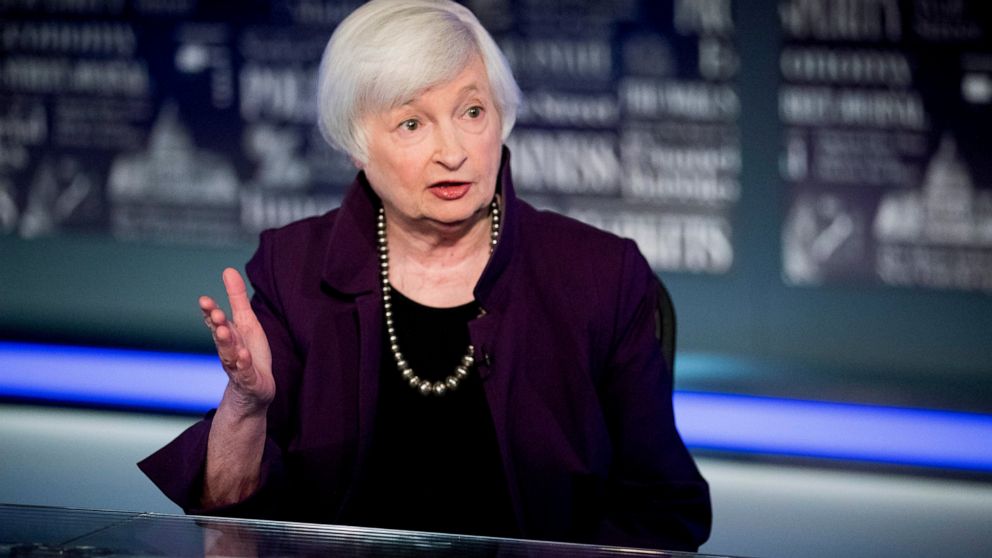 Yellen picks top Fed banking regulator as acting comptroller