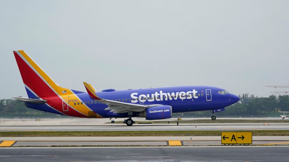 A Southwest Airlines Boeing 737 passenger plane takes off from Fort Lauderdale-Hollywood International Airport, Tuesday, April 20, 2021, in Fort Lauderdale, Fla. Southwest Airlines Co. on Thursday, April 22 reported first-quarter net income of $116 m